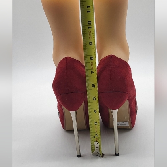 1507- San Francisco 49ers Cuce Shoes Women's Crusader High Heel Scarlet NWT - Picture 7 of 15